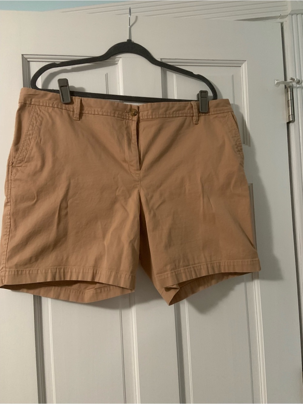 Talbots Tan Relaxed Chino Shorts size 16